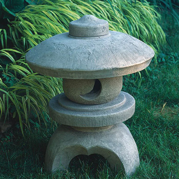 Pagoda Statues